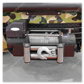 Forstseilwinde mit Seil im Einsatz